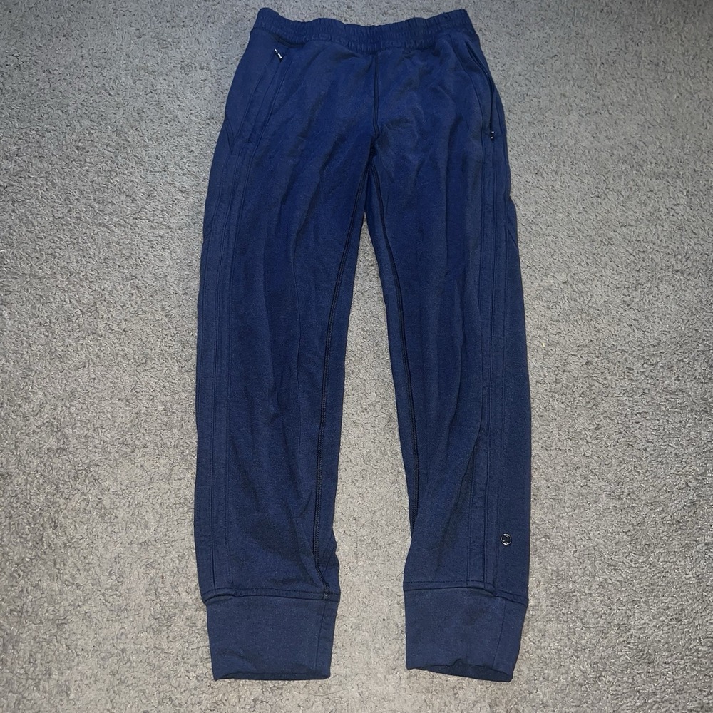 lululemon Women's Navy Blue Jogger Pants size 4